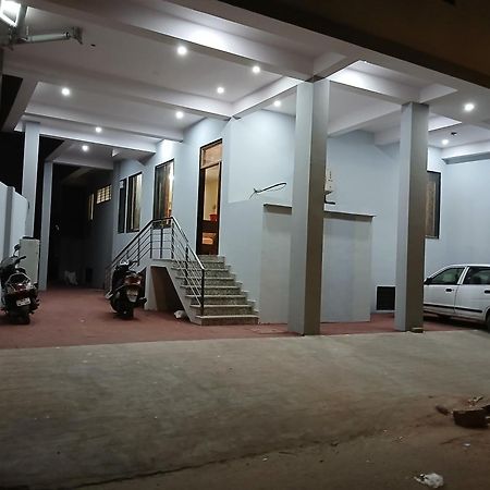 Hotel G M I, Sikar Road Jaipur Exterior foto